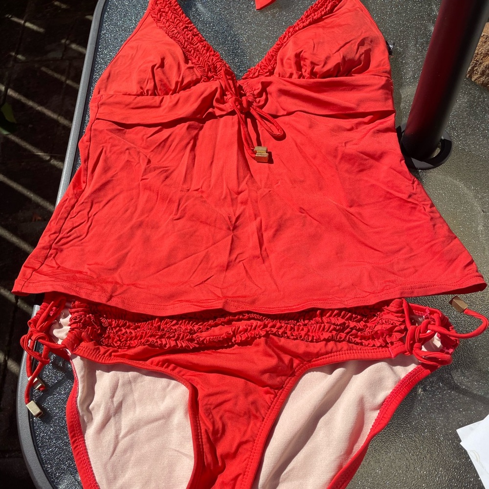 Kenneth Cole reaction bright orange/red tankini